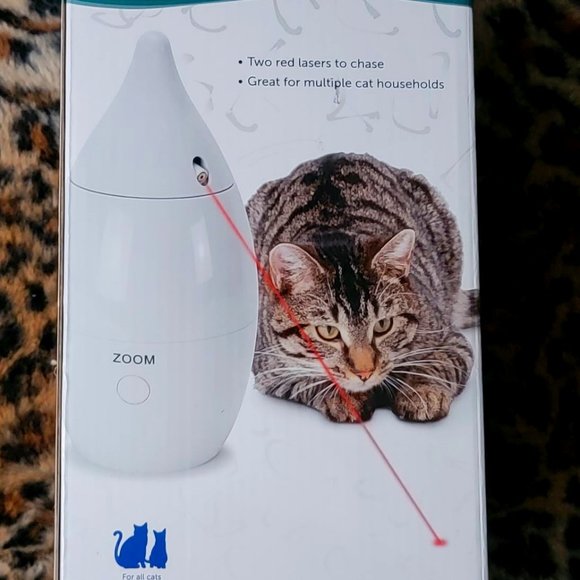 Cat Lazer Toy Pet Safe Zoom.. New! - Picture 2 of 4